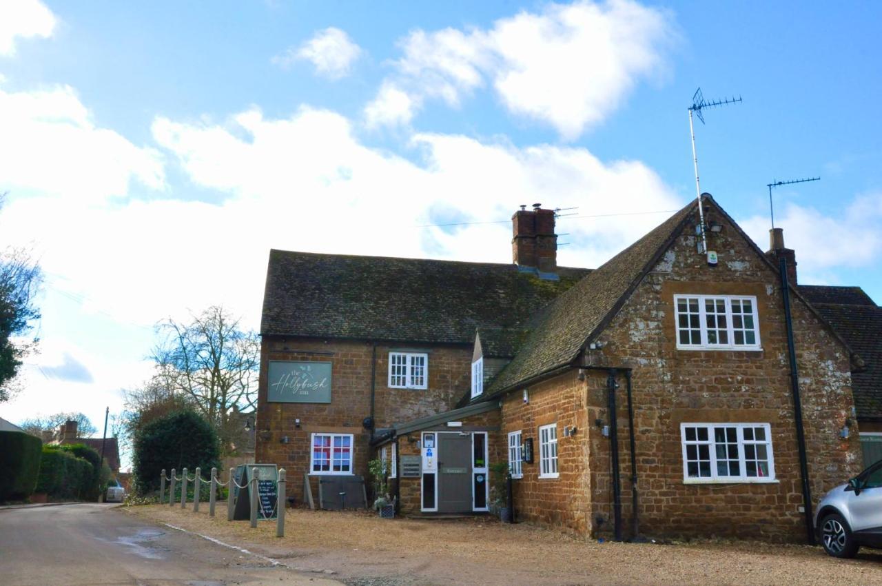 The Hollybush Inn And B&B Priors Marston Exterior photo